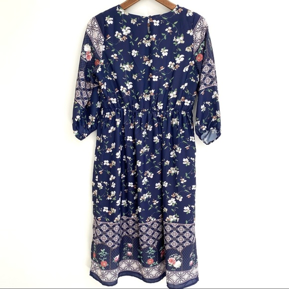 Polagram blue dogwood floral modest midi dress granny core size medium - Picture 2 of 9